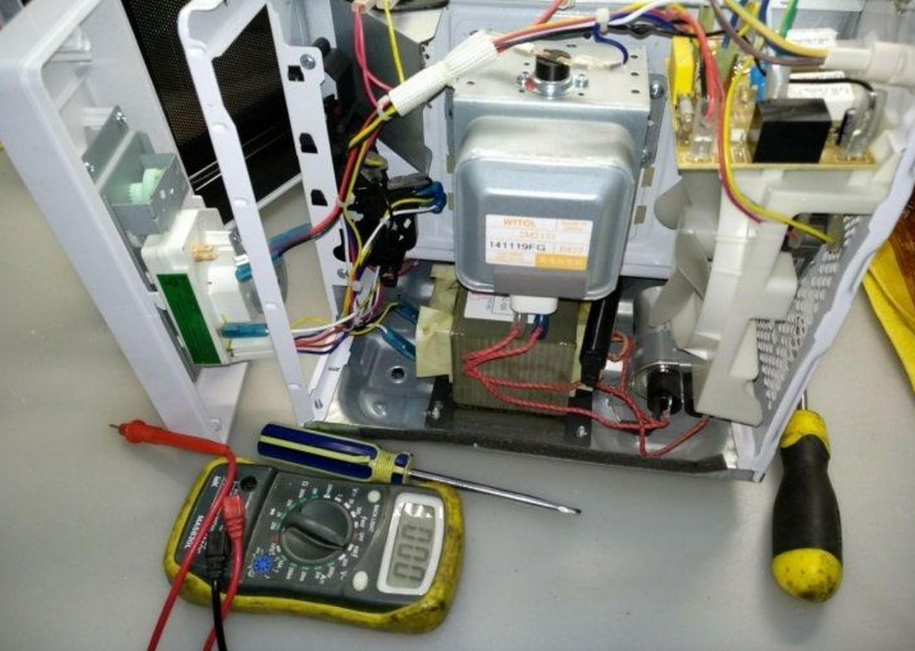 Ремонт микроволновки с выездом. Гатчина